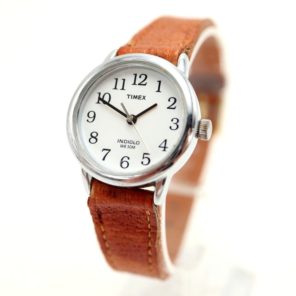Timex Indiglo Easy Read Silver Tone 25mm Womens Watch Tan Leather w New Battery